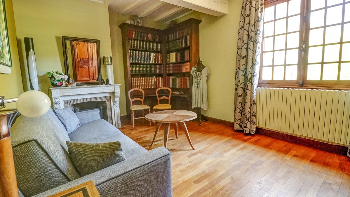 Ancien Moulin à vendre en bord de rivière à proximité de Dieppe en